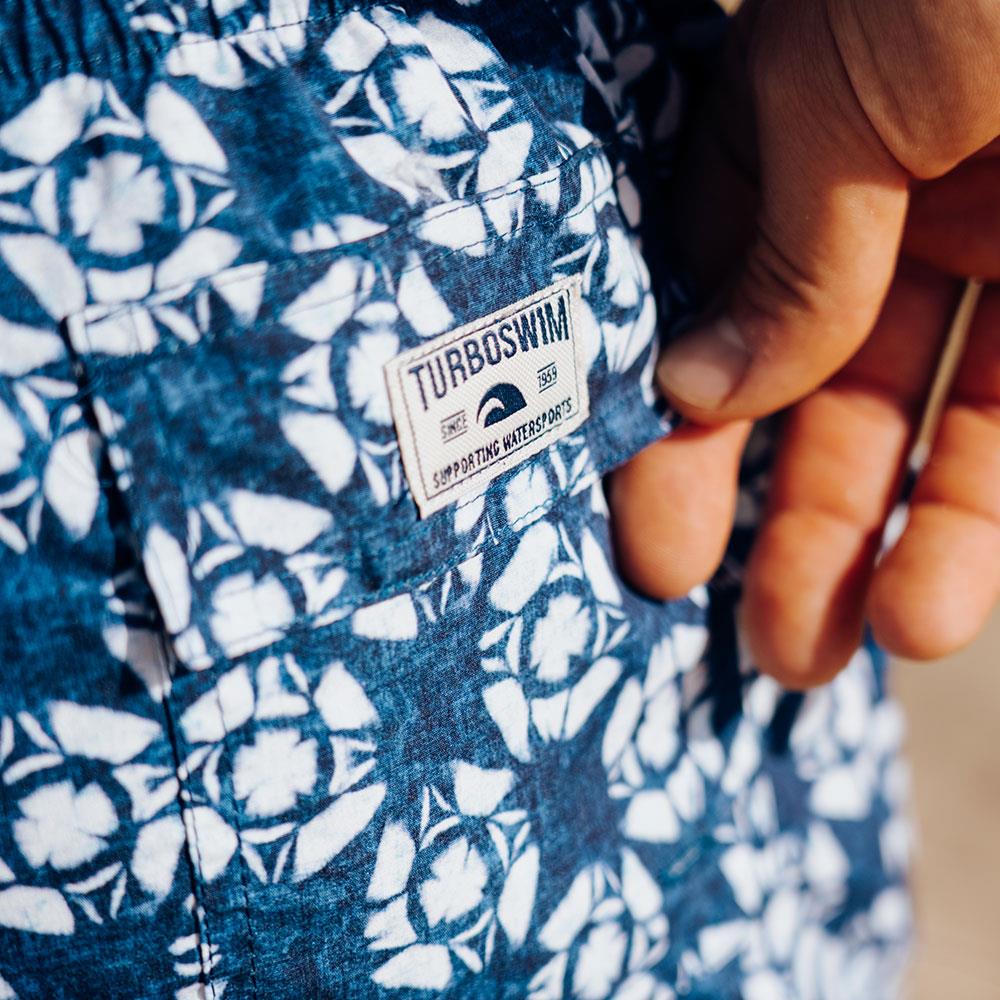 Short Playa Batik