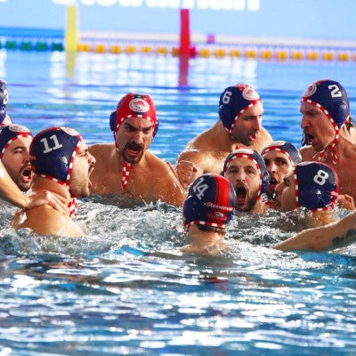 Touca de Polo Aquático Masculina Olympiacos 2026