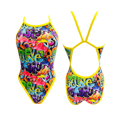 SWIMSUIT REVOLUTION GRAFFITTI